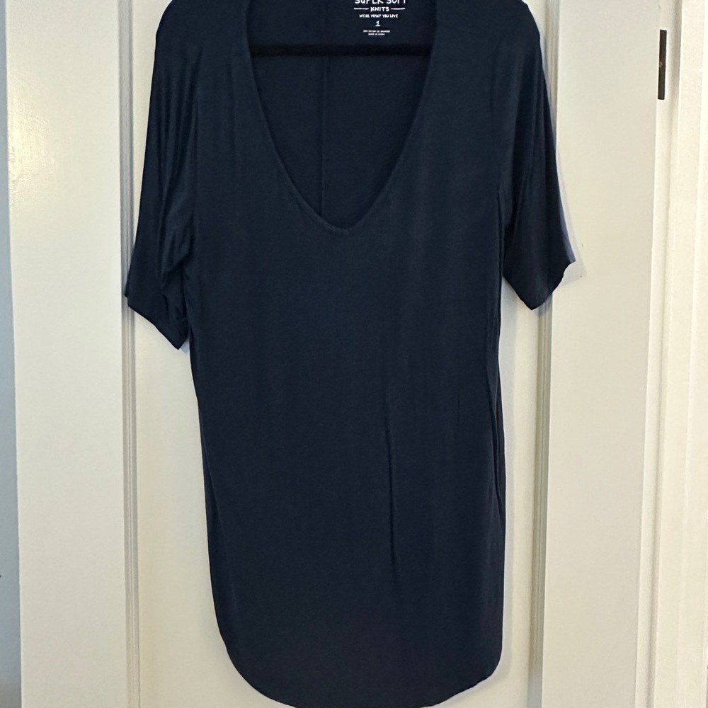 Women's Navy Blue Top